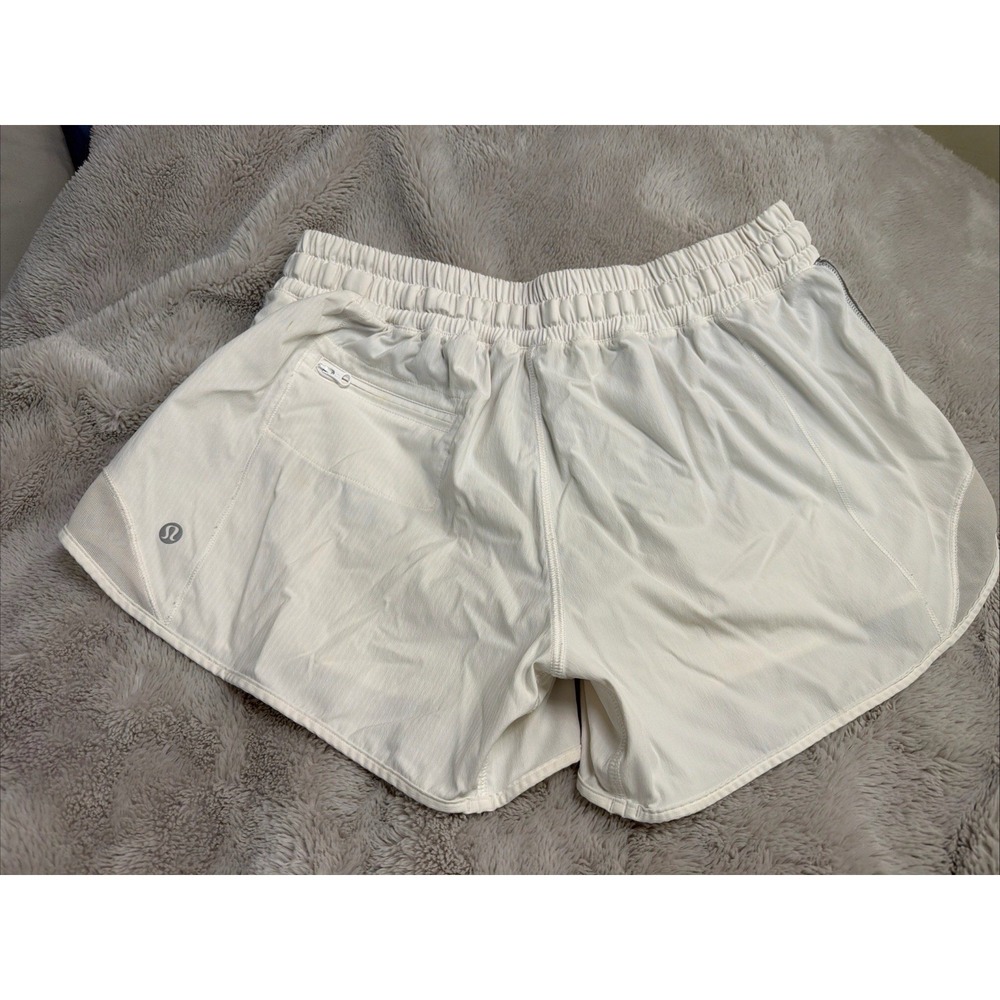 Lululemon Hotty Hot High-Rise Lined Short 3" White Zip Back Pocket Shorts